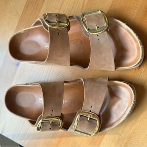 Birkenstock Arizona big buckle sandals in Cognac